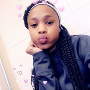 Meet your Posher, Erille